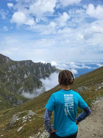 32174
